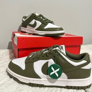 Olive Green Nike Dunk Lows 💚
